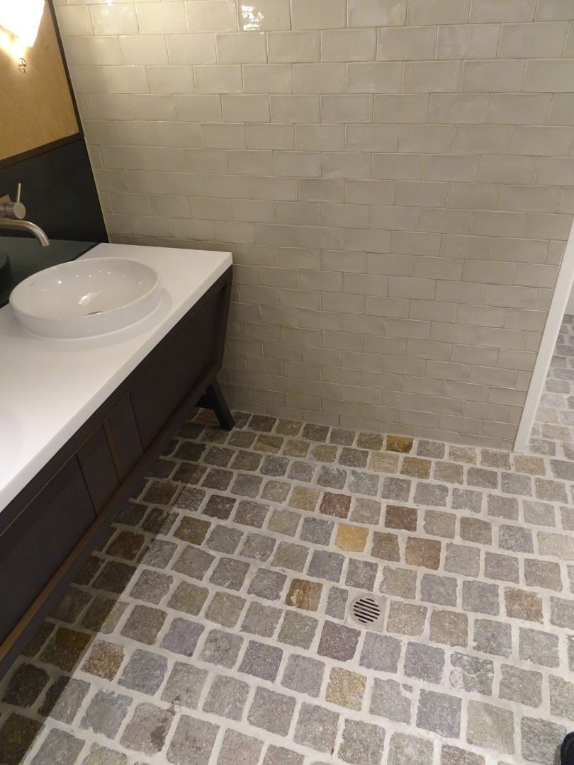 Porphyry Loose Cobblestone - Marble Plus
